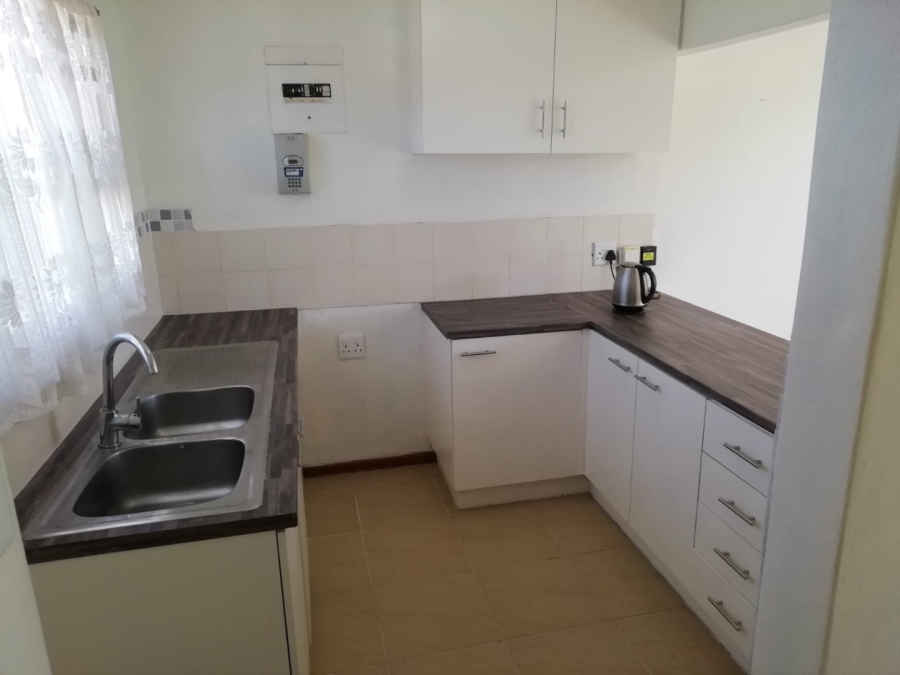 2 Bedroom Property for Sale in Kabega Park Eastern Cape